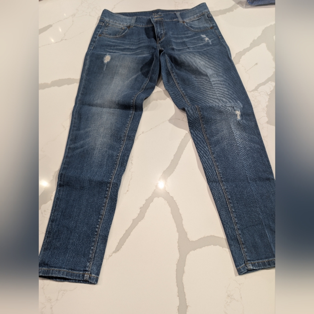 NY&C SLIM SLOUCH JEANS Excellent Condition Size 8 Dark Wash